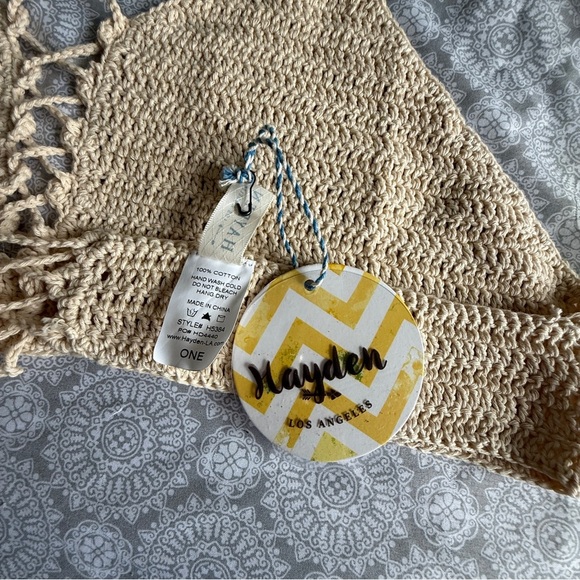 Hayden Los Angeles Natural Crochet Halter Bralette Top One Size New with Tags - Picture 2 of 6